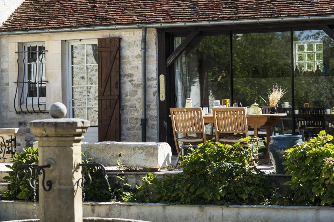 Le Riad Bourguignon Ouanne エクステリア 写真