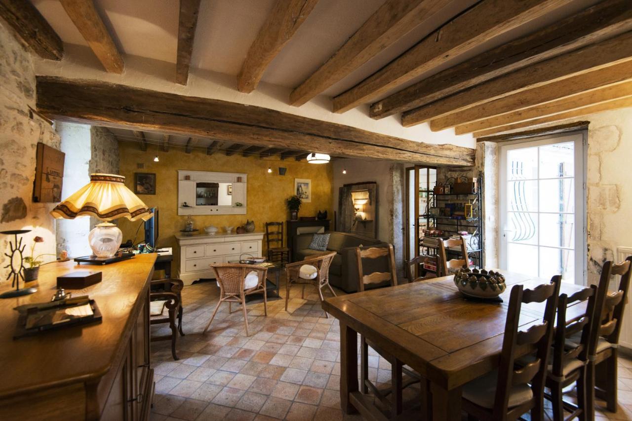 Le Riad Bourguignon Ouanne エクステリア 写真