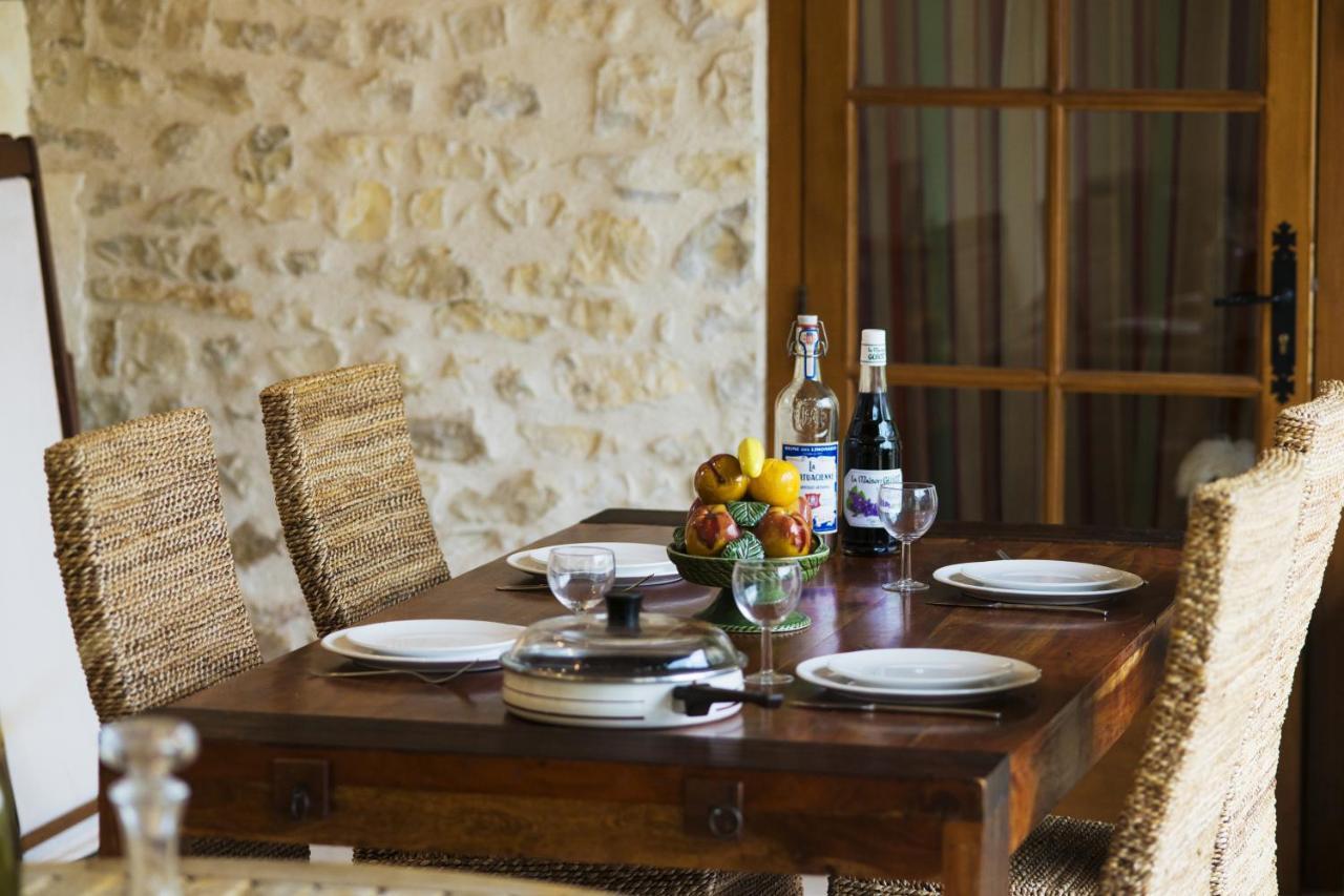 Le Riad Bourguignon Ouanne エクステリア 写真