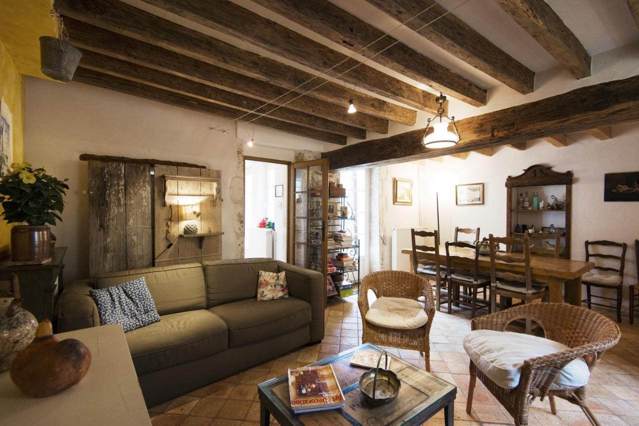 Le Riad Bourguignon Ouanne エクステリア 写真